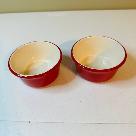Cuisinart Red Ramekins Chef's Classic Ceramic Bakeware set of 2 ramekins 9 ounce - Picture 2 of 8